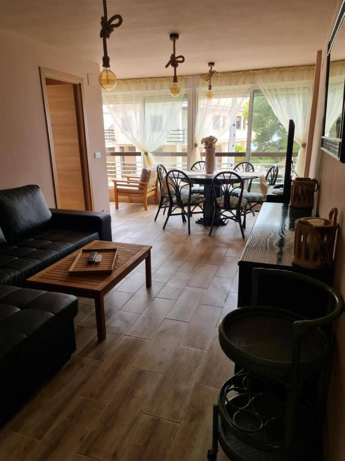 Piso Rosita Y Martin Apartment Benidorm Bagian luar foto